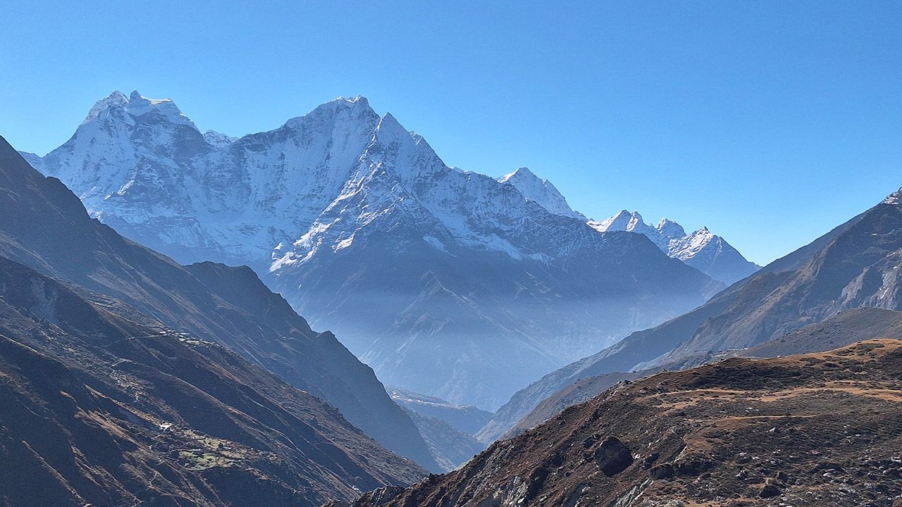 Everest Details 3