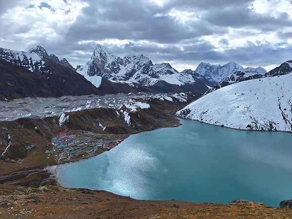 GOKYO RI 